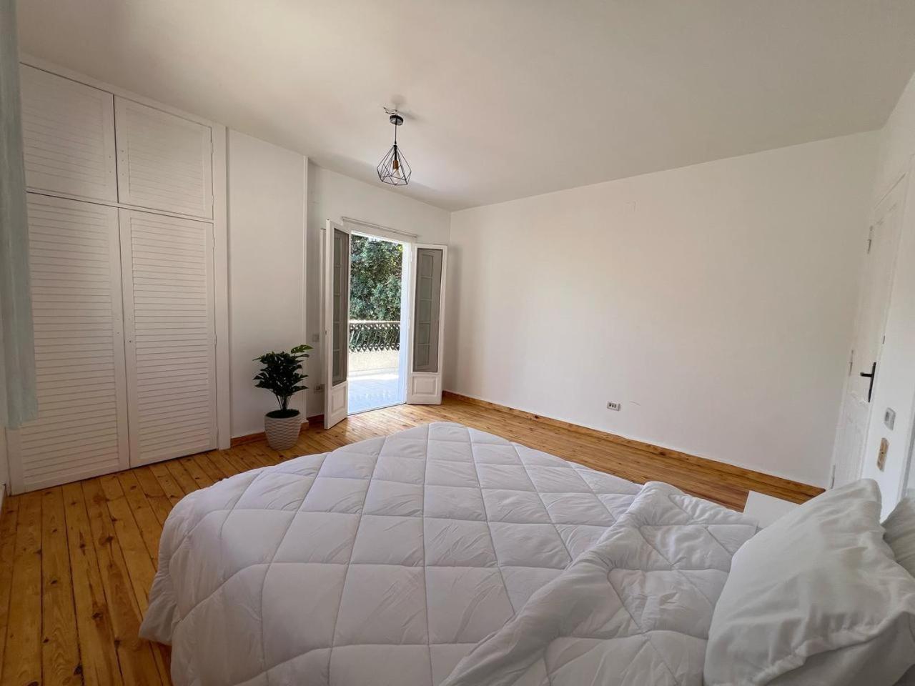 Guest house Maadi 35 -r 304- Balcony & Pool View *