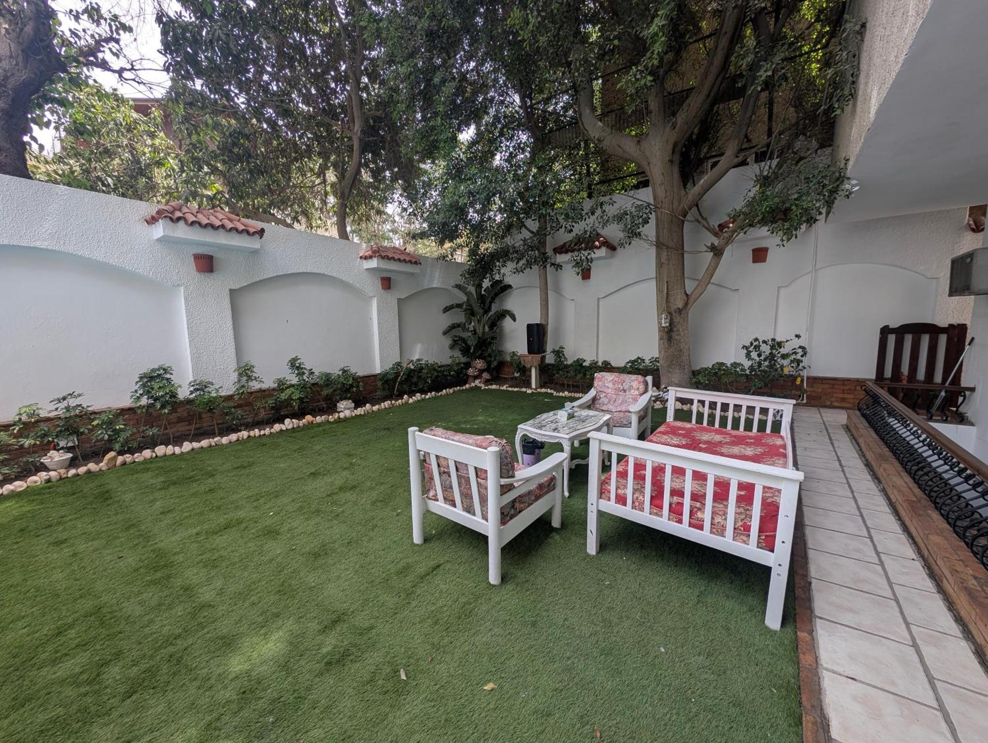 Maadi 35 -r 304- Balcony & Pool View Guest house